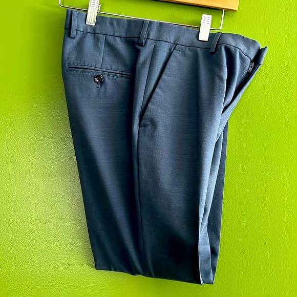 EXPRESS extra slim Dusty Blue modern tech SUIT - Picture 12 of 12